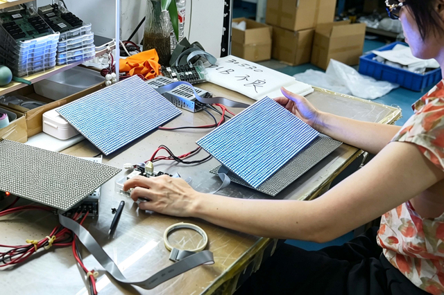 led display manufacturing
